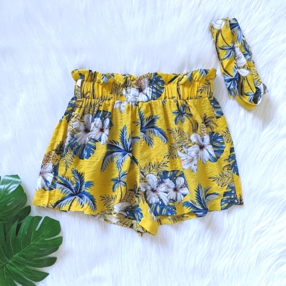 Pants - Yellow tropical print shorts with tie belt